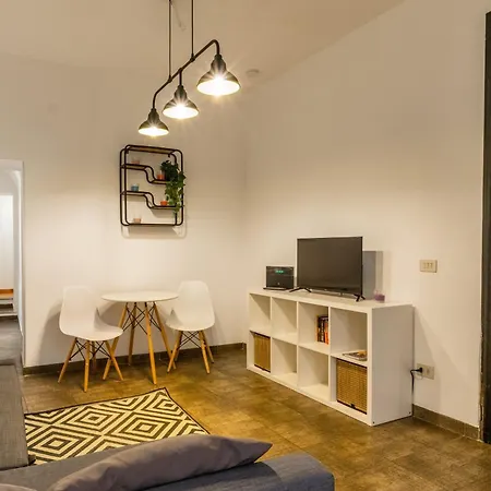 Banchivecchi 27 Apartment *